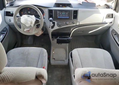 2012 Toyota Sienna Base из США, поврежденный, VIN 5TDKA3DCXCS013688